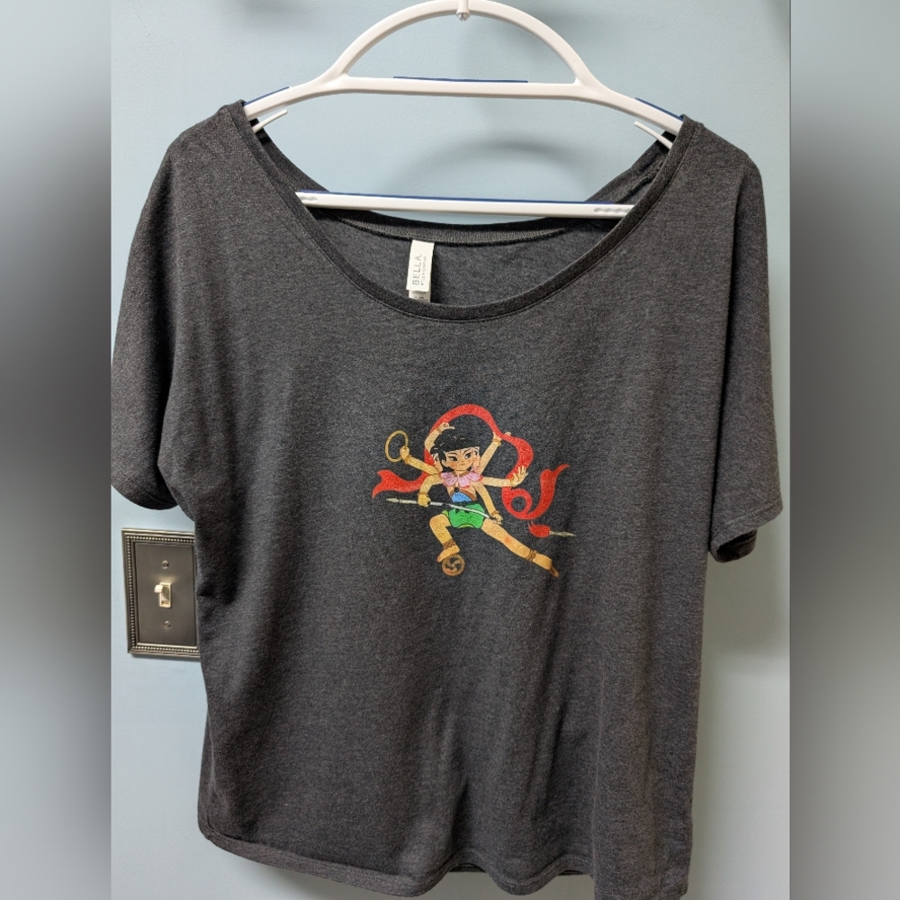 2 For 1 Gray Graphic off-shoulder T-Shirt with Cartoon Design